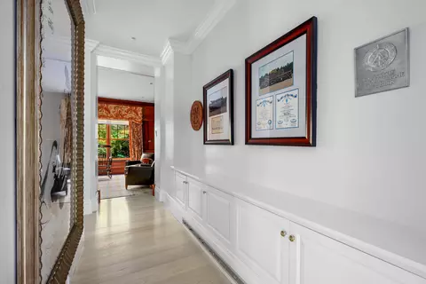 Entry Way - 140 Seapuit Rd, Osterville, MA 02655 photo 5 of 9