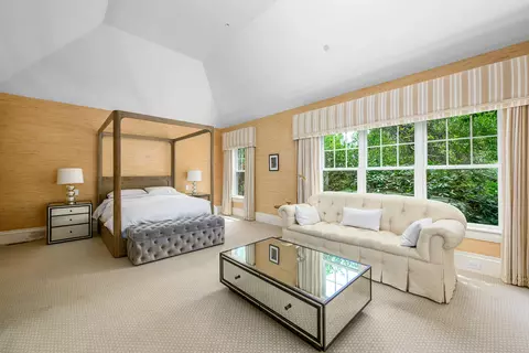 Bedroom - 140 Seapuit Rd, Osterville, MA 02655 photo 1 of 9