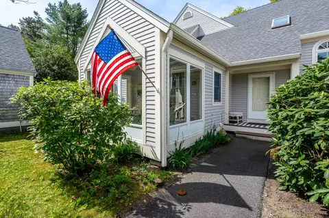 Exterior - 32 Red Cedar Rd UNIT 32, Mashpee, MA 02649 photo 2 of 7