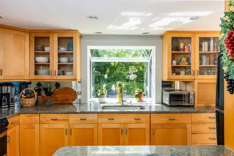 96 Greensward Rd, Mashpee, MA 02649 photo 21