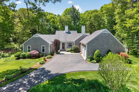 51 Doral Dr, Yarmouth Port, MA 02675
