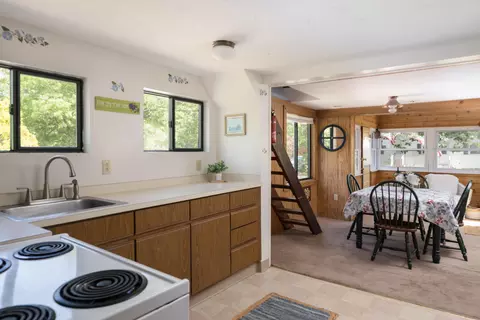 33 Kingwood St, Wareham, MA 02571 photo 10