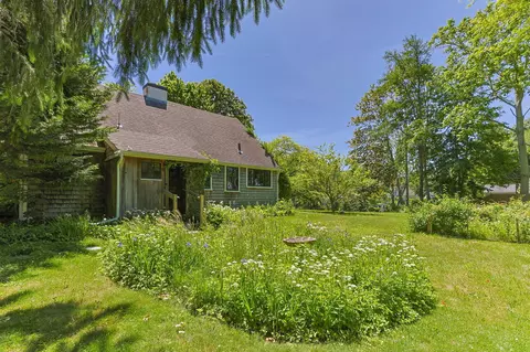 Exterior - 417 Commerce Rd, Barnstable, MA 02630 photo 8 of 14