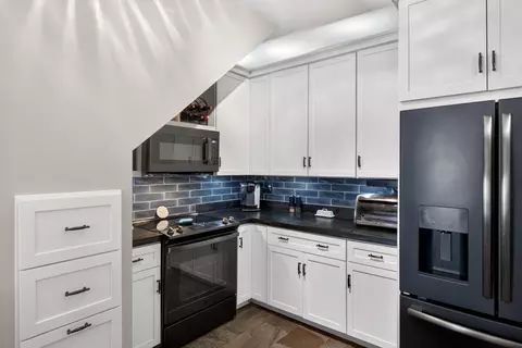 Kitchen - 45 Main St #37, Wareham, MA 02571 photo 2 of 4
