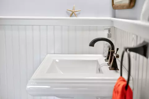 Bath - 45 Main St #37, Wareham, MA 02571 photo 2 of 5