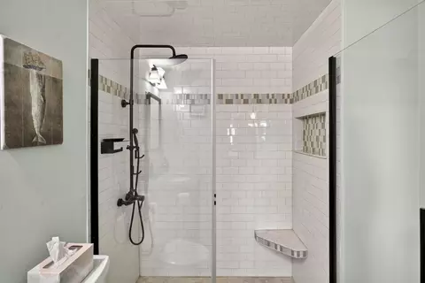 Bath - 45 Main St #37, Wareham, MA 02571 photo 4 of 5