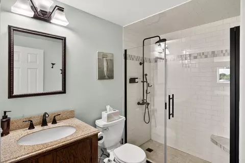 Bath - 45 Main St #37, Wareham, MA 02571 photo 3 of 5