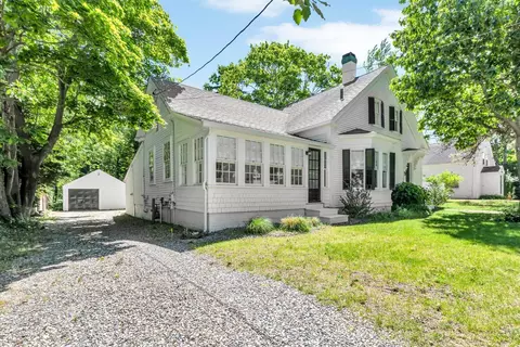13 Silver St, West Harwich, MA 02671