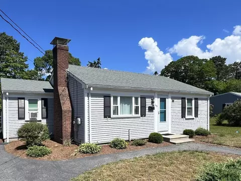 449 Long Pond Dr, South Yarmouth, MA 02664