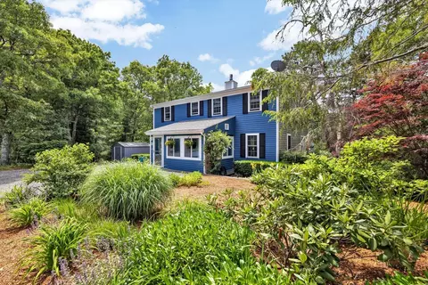 11 Santuit Pond Rd, Mashpee, MA 02649