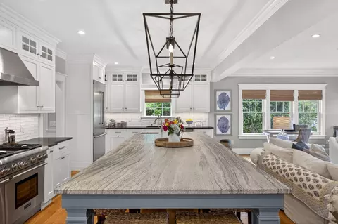 Kitchen - 357 Monomoscoy Rd, Mashpee, MA 02649 photo 4 of 8