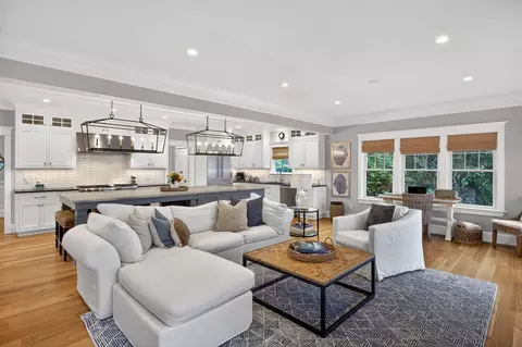 Living - 357 Monomoscoy Rd, Mashpee, MA 02649 photo 1 of 4
