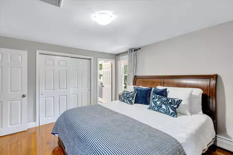 Bedroom - 48 Bridgets Path, Centerville, MA 02632 photo 2 of 8