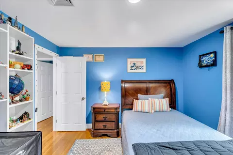 Bedroom - 48 Bridgets Path, Centerville, MA 02632 photo 5 of 8