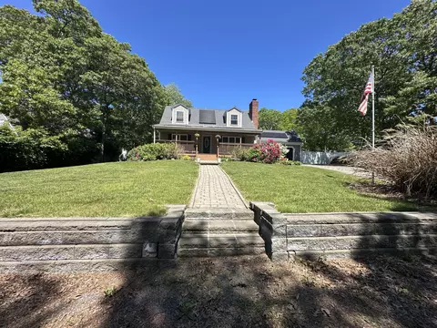 Exterior - 3 Windmill Rd, Buzzards Bay, MA 02532 photo 15 of 17