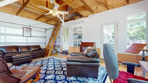 Living - 3 Windmill Rd, Buzzards Bay, MA 02532 photo 5 of 6