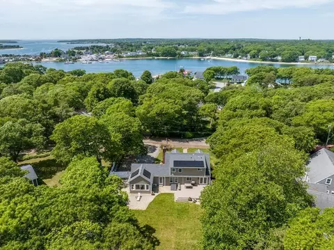 View/Area - 3 Windmill Rd, Buzzards Bay, MA 02532 photo 1 of 1