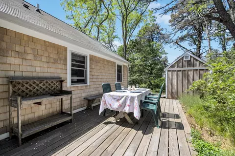 200 Pilgrim Spring Rd UNIT B, Wellfleet, MA 02667 photo 9