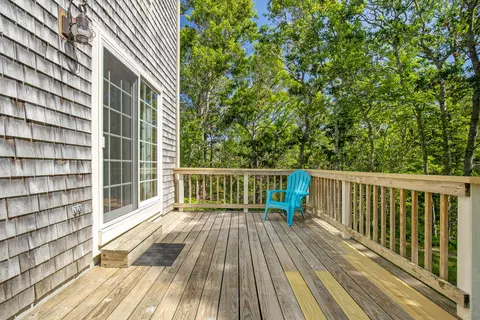 Exterior - 29 Carleton Dr, Mashpee, MA 02649 photo 5 of 5