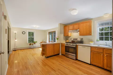 Kitchen - 29 Carleton Dr, Mashpee, MA 02649 photo 3 of 3