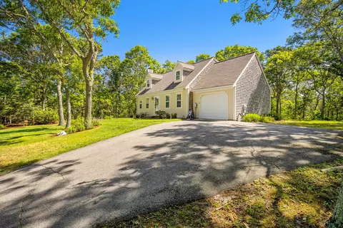 Exterior - 29 Carleton Dr, Mashpee, MA 02649 photo 2 of 5