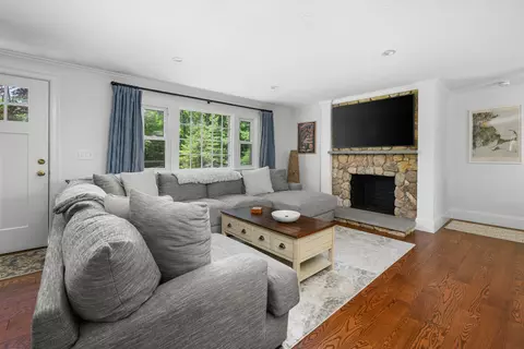 Living - 156 Red Brook Rd, Teaticket, MA 02536 photo 1 of 4