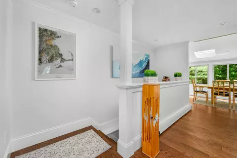 Entry Way - 156 Red Brook Rd, Teaticket, MA 02536 photo 2 of 2