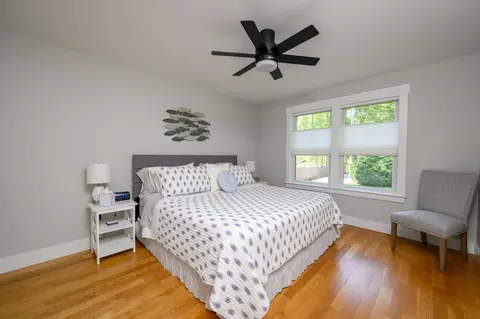 Bedroom - 14 Valley Brook Rd, Centerville, MA 02632 photo 2 of 4