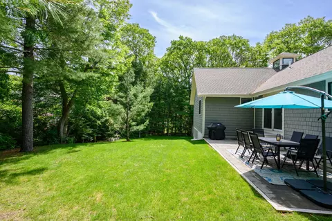 Exterior - 14 Valley Brook Rd, Centerville, MA 02632 photo 6 of 10