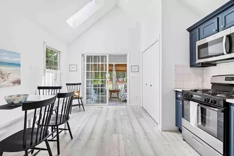 16 Gold Leaf Ln, Mashpee, MA 02649 photo 8