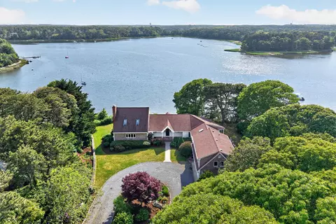 22 Blake Ln, Orleans, MA 02653