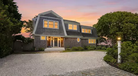 87 Squanto Dr, Chatham, MA 02633