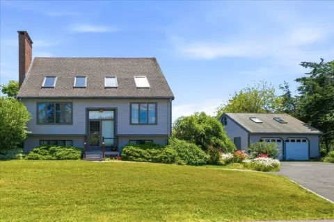 47 Anchorage Rd, North Falmouth, MA 02556