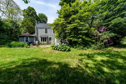 Exterior - 228 Phinneys Ln, Centerville, MA 02632 photo 8 of 9