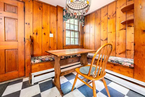 Dining - 228 Phinneys Ln, Centerville, MA 02632 photo 1 of 4