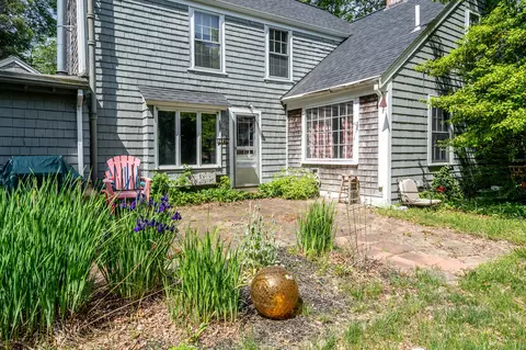 Exterior - 228 Phinneys Ln, Centerville, MA 02632 photo 9 of 9