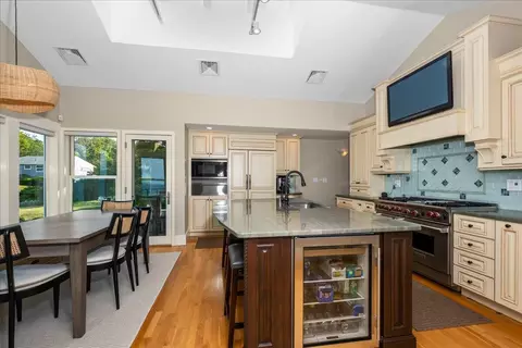 88 Sagamore Rd, Sagamore Beach, MA 02562 photo 10