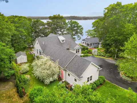110 Wheeler Rd, Mashpee, MA 02649 photo 1