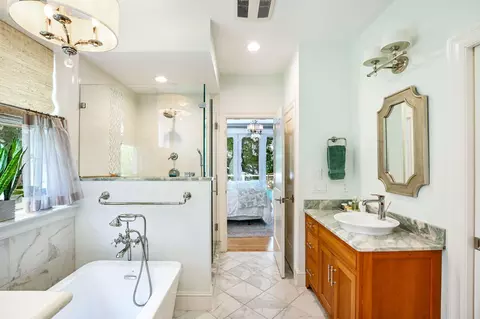 Bath - 110 Wheeler Rd, Mashpee, MA 02649 photo 3 of 5