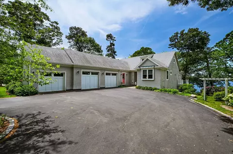 Exterior - 110 Wheeler Rd, Mashpee, MA 02649 photo 6 of 15