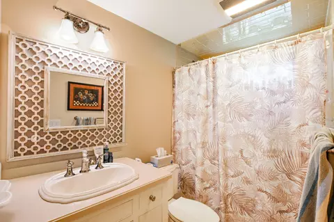 Bath - 110 Wheeler Rd, Mashpee, MA 02649 photo 5 of 5