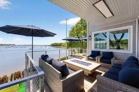 994 Main St, Cotuit, MA 02635 photo 3