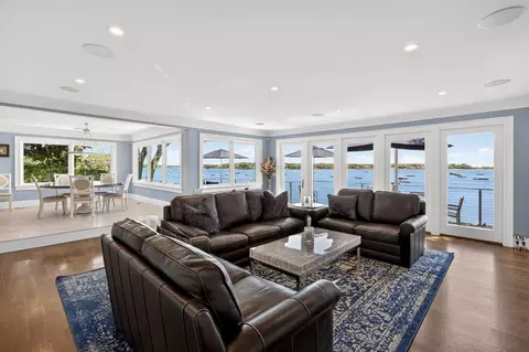 994 Main St, Cotuit, MA 02635 photo 9