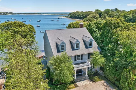 994 Main St, Cotuit, MA 02635 photo 1