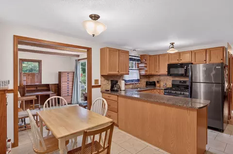 65 Richardson Rd, Centerville, MA 02632 photo 8
