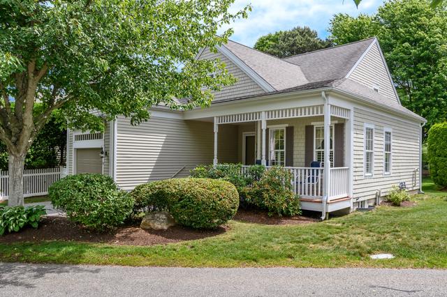6 Hollyhock Knoll Ct, Buzzards Bay, MA 02532