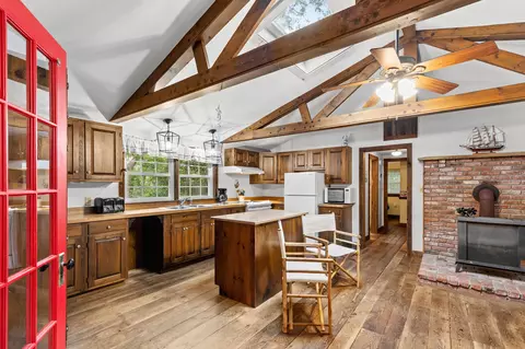 45 Knowles St, Eastham, MA 02642 photo 11