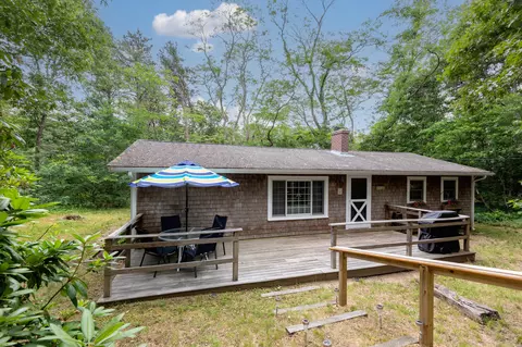 45 Knowles St, Eastham, MA 02642