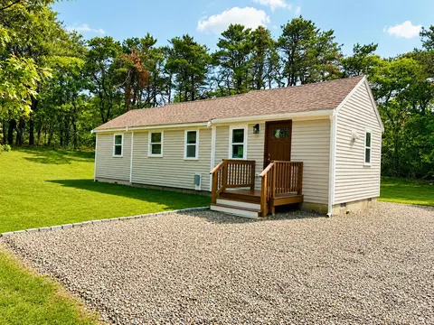 95 Shore Rd #8, Truro, MA 02666