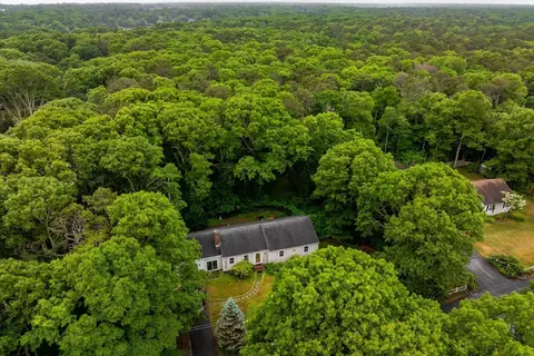 75 Mulford St, South Yarmouth, MA 02664